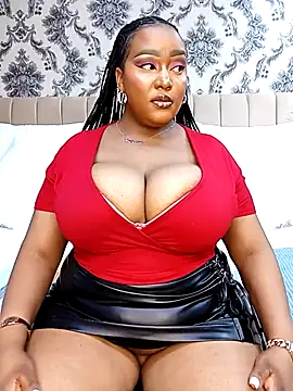 Snapshot of SexyRider8 chatting on November 4, 12:25 am SexyRider8 online show from November 4, 12:25 am