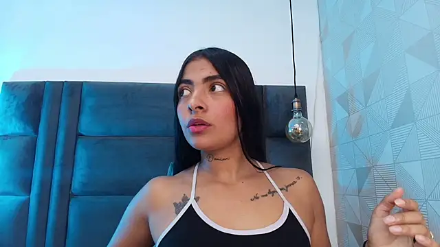 Snapshot of hot_dione chatting on October 8, 7:14 pm hot dione online show from October 8, 7:14 pm