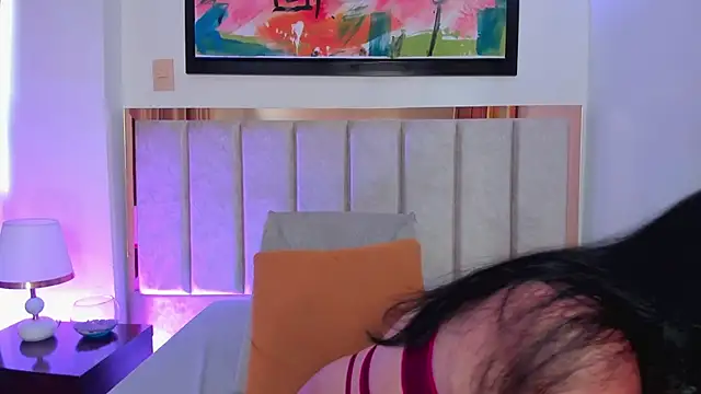 LisaHadwin online show from March 12, 9:24 pm