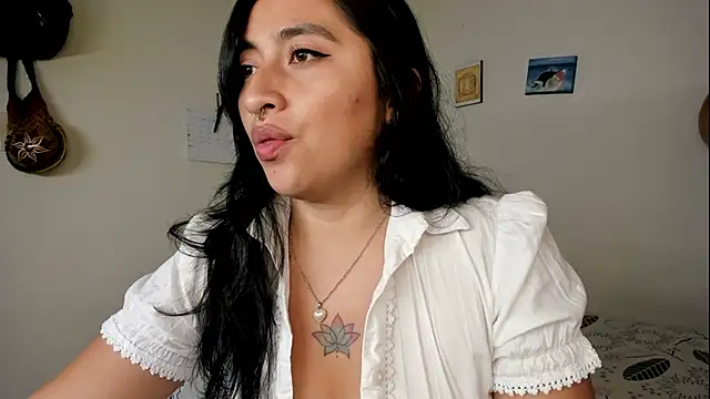 Snapshot of LisaHadwin chatting on July 4, 8:35 pm LisaHadwin online show from July 4, 8:35 pm