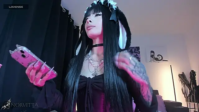 satanbabee online show from February 7, 11:57 pm