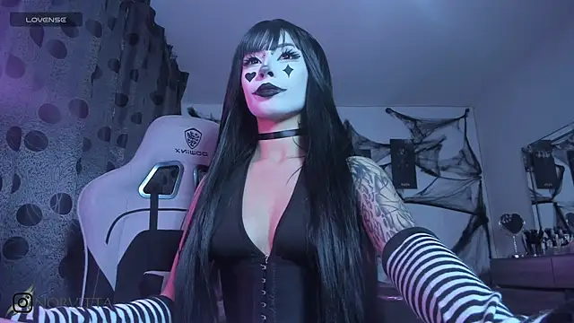 satanbabee online show from October 22, 10:41 pm