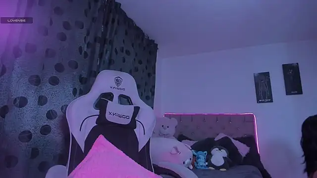 satanbabee online show from September 23, 11:23 pm