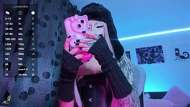 satanbabee online show from November 28, 1:17 am