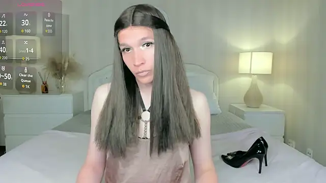 Snapshot of valeriasecret chatting on June 27, 3:01 am valeriasecret online show from June 27, 3:01 am