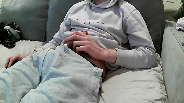 jeunesexi online show from January 6, 6:23 pm