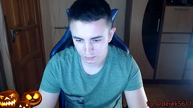 bigmark033 online show from October 31, 11:33 pm