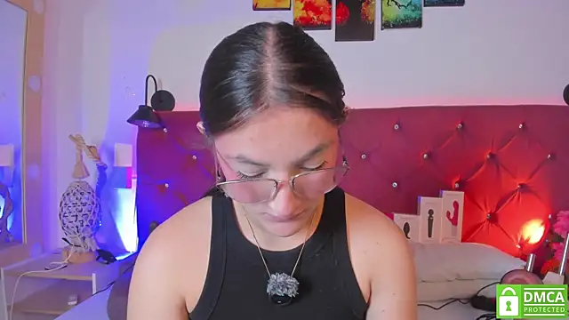 Snapshot of Ruth_harvey_ chatting on May 12, 1:50 pm Ruth harvey online show from May 12, 1:50 pm
