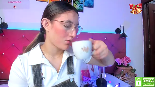 Ruth harvey  online show from December 17, 1:27 pm