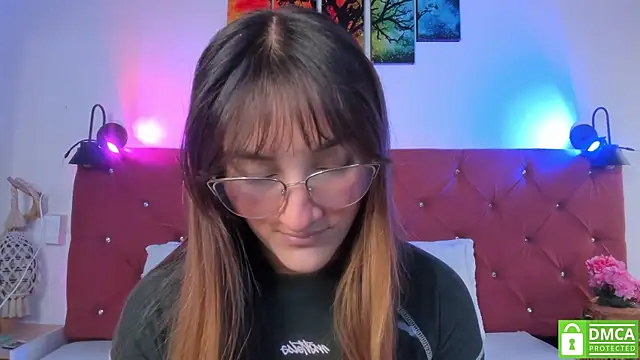 Ruth harvey  online show from November 18, 3:04 pm