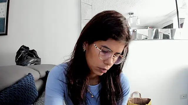 karlina charlotte1 online show from March 3, 1:23 pm