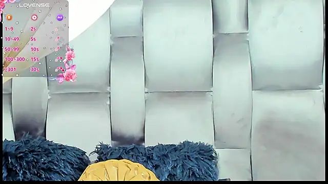 Snapshot of CamilaBenitez chatting on July 22, 1:24 pm CamilaBenitez online show from July 22, 1:24 pm