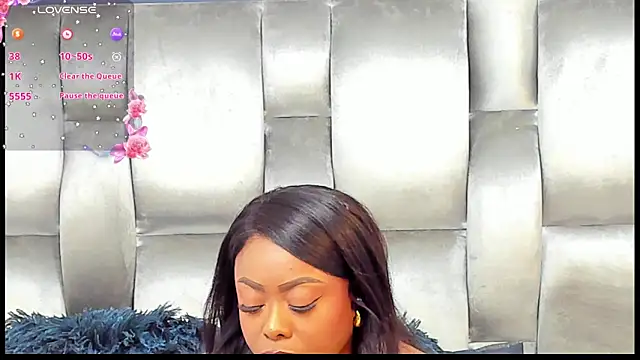 Snapshot of CamilaBenitez chatting on May 14, 9:01 pm CamilaBenitez online show from May 14, 9:01 pm