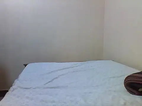 princess-cutie12 online show from May 18, 8:35 pm