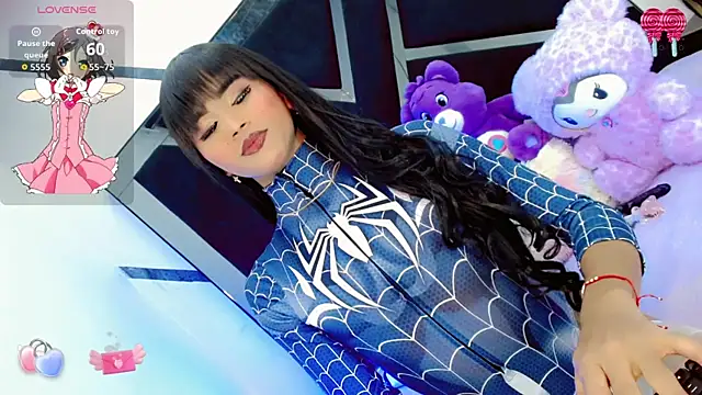 Snapshot of AlahiaDabion chatting on October 3, 5:42 am AlahiaDabion online show from October 3, 5:42 am