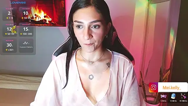 Snapshot of Mei_Kelly chatting on September 22, 1:22 am Mei Kelly online show from September 22, 1:22 am