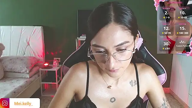 Snapshot of Mei_Kelly chatting on November 27, 7:47 pm Mei Kelly online show from November 27, 7:47 pm