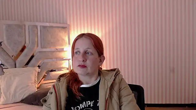 ViioletaMora online show from March 18, 2:29 am