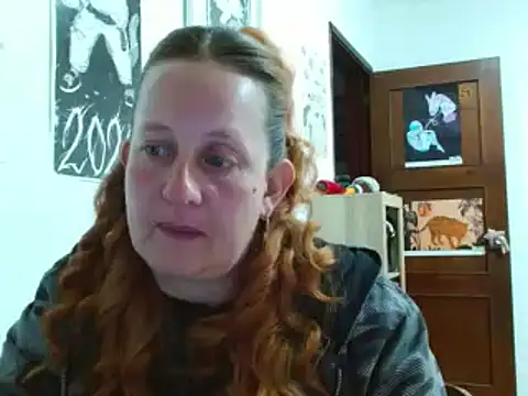 ViioletaMora online show from April 10, 3:35 am