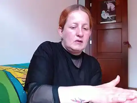 ViioletaMora online show from November 18, 6:00 pm