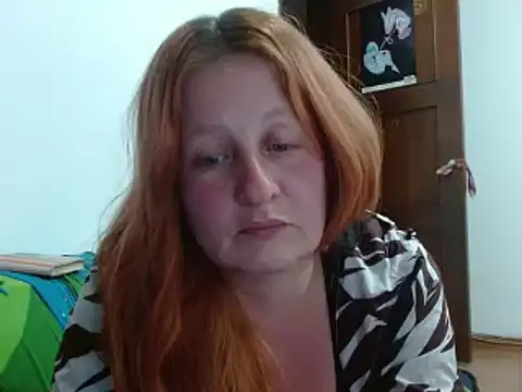 ViioletaMora online show from October 27, 6:14 am