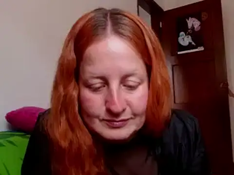 ViioletaMora online show from October 28, 6:51 pm