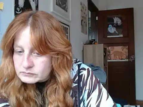 ViioletaMora online show from May 18, 8:46 pm