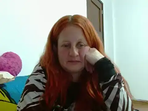 ViioletaMora online show from September 26, 5:14 am