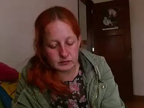 ViioletaMora online show from October 17, 7:37 pm