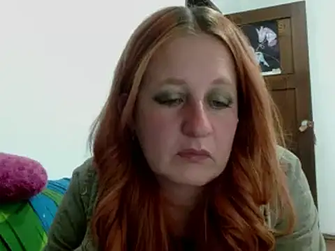 ViioletaMora online show from October 26, 4:57 am