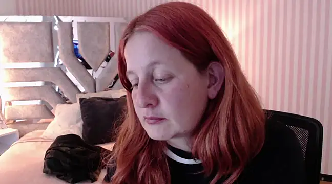 ViioletaMora online show from March 11, 2:32 am