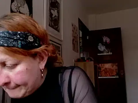 ViioletaMora online show from March 27, 6:20 pm