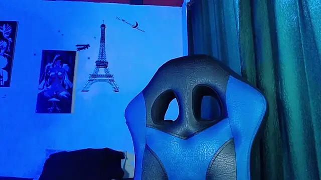 Snapshot of Ariel_Zeo1 chatting on March 1, 7:26 pm Ariel Zeo1 online show from March 1, 7:26 pm