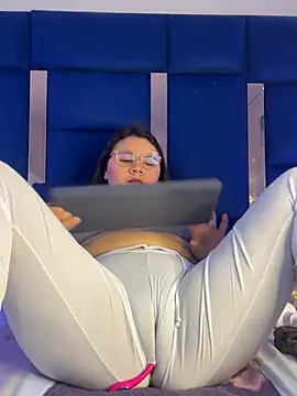 alice love052 online show from April 16, 4:13 am