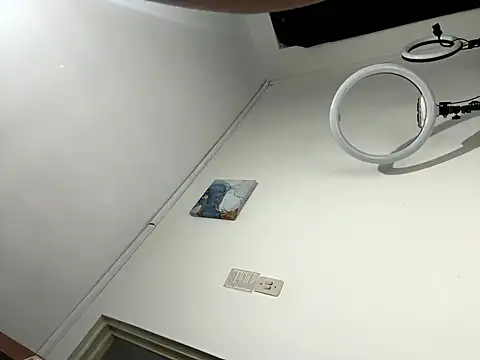 alice love052 online show from March 21, 6:47 am