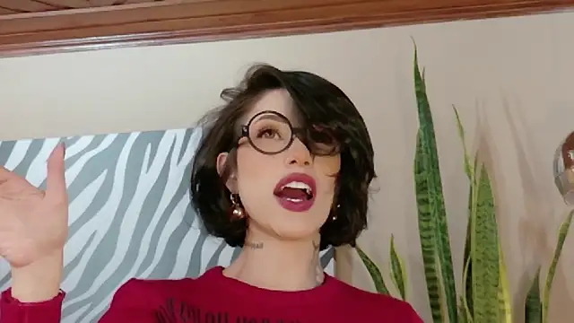 Snapshot of Hannah_Borbon chatting on November 13, 1:20 am Hannah Borbon online show from November 13, 1:20 am