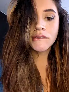 Snapshot of maliciaworld chatting on February 4, 6:25 pm maliciaworld online show from February 4, 6:25 pm