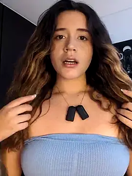 maliciaworld online show from April 2, 5:52 pm