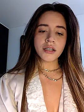 maliciaworld online show from March 28, 8:54 pm