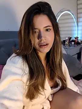 Snapshot of maliciaworld chatting on November 27, 1:39 am maliciaworld online show from November 27, 1:39 am