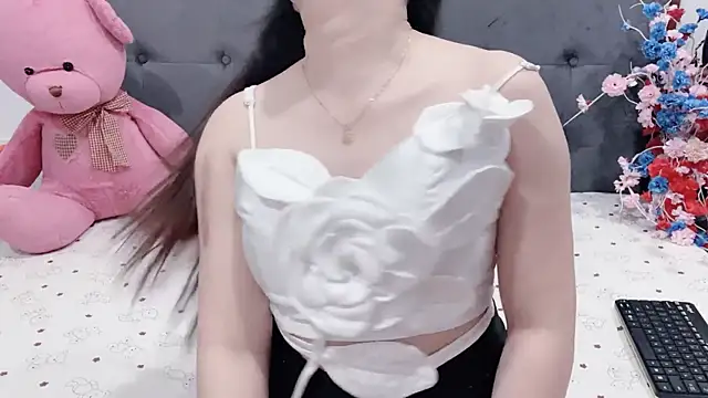 Funikio online show from May 5, 1:58 pm