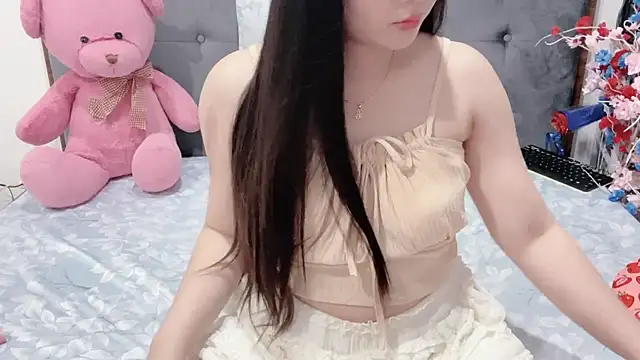 Funikio online show from May 11, 1:18 am