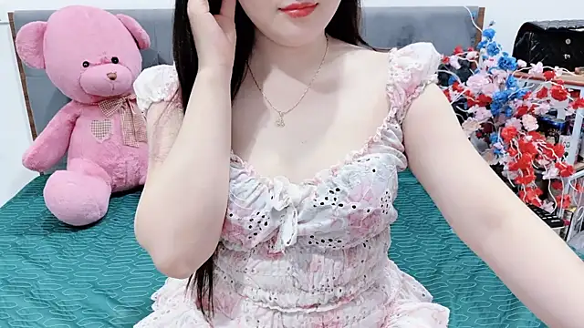 Funikio online show from April 13, 2:43 pm