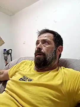 Snapshot of zefside42 chatting on October 30, 12:14 pm zefside42 online show from October 30, 12:14 pm