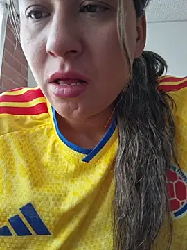 Snapshot of Zoe_Nasty chatting on July 3, 12:33 pm Zoe Nasty online show from July 3, 12:33 pm