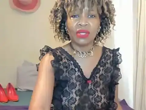 AfricanSquirtingQueen online show from February 16, 5:28 am