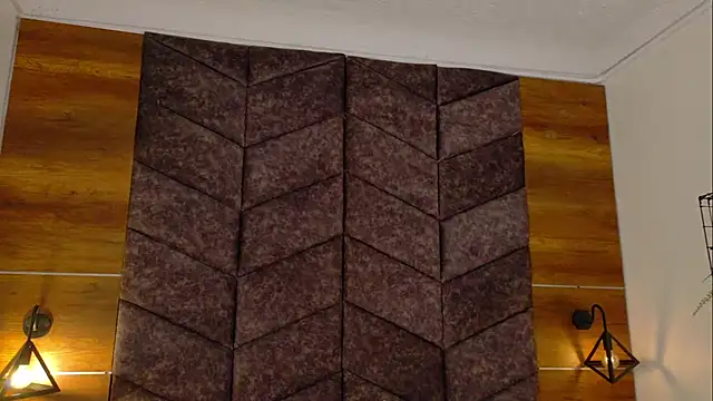 memphiswilliam online show from April 15, 2:50 am