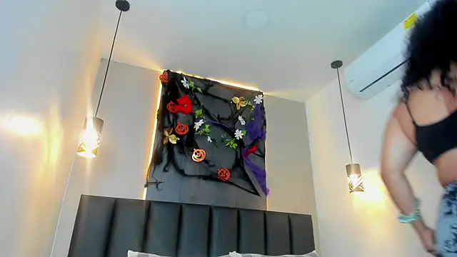 memphiswilliam online show from November 3, 3:01 am