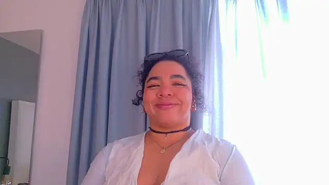 memphiswilliam online show from November 17, 7:40 pm