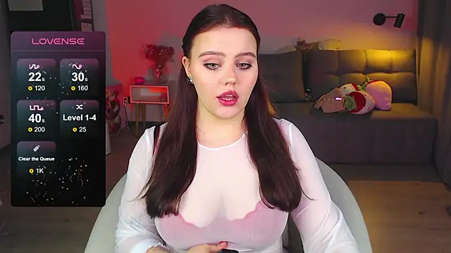 Snapshot of sensual_me chatting on December 25, 7:13 pm sensual me online show from December 25, 7:13 pm